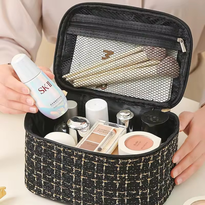 Косметичка женская винтажная, дорожная, черная Каменец-Подольский - изображение 2