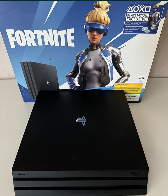 Приставка: Sony PlayStation 4 Pro 1TB 7208 .Как новая ! Киев - изображение 3