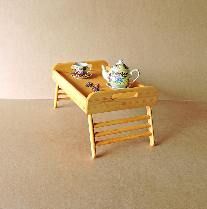 Столик-поднос для завтрака 