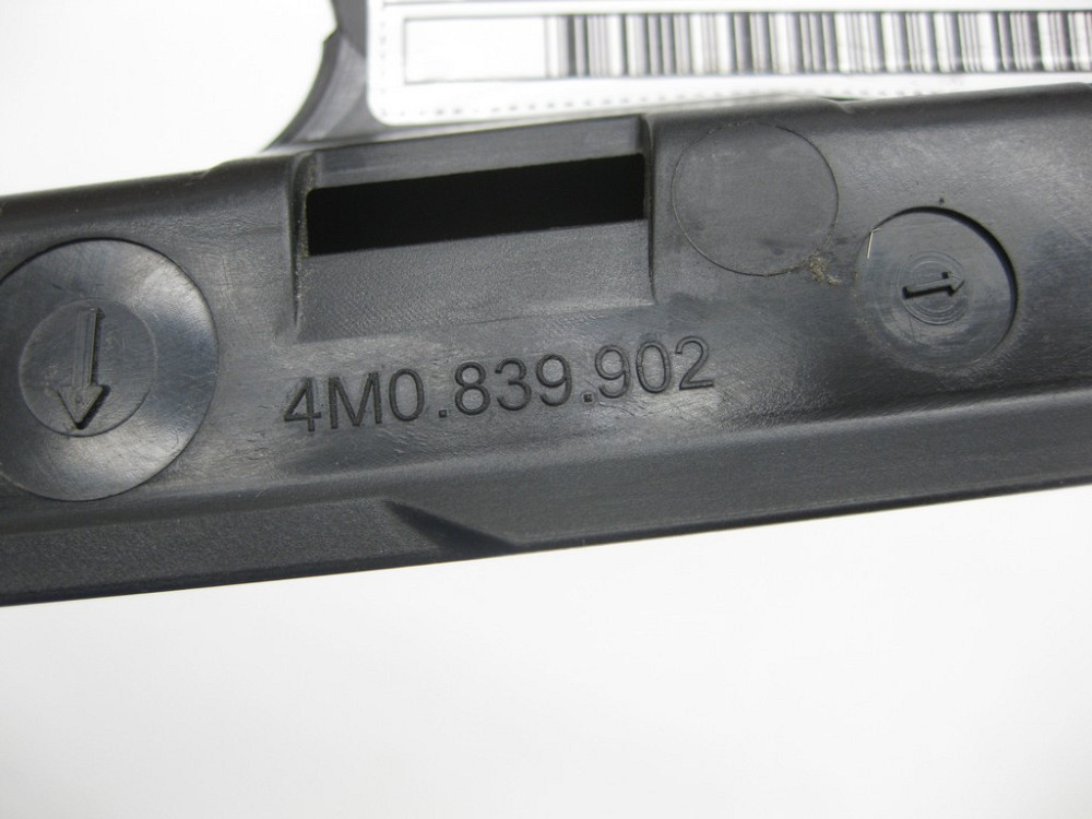 VAG  4M0839902 Вертикальна накладка на задніх правих дверях спереду Одеса - фото 6