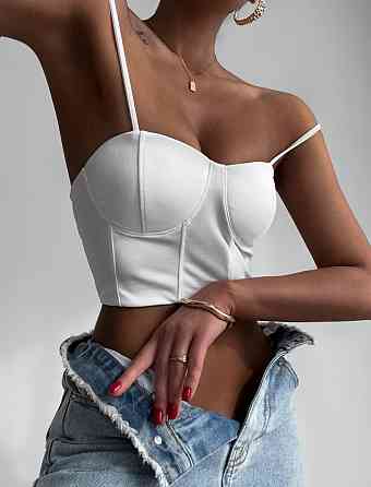 Женский одноцветный топ на бретелях с чашками крепдайвинг Одесса