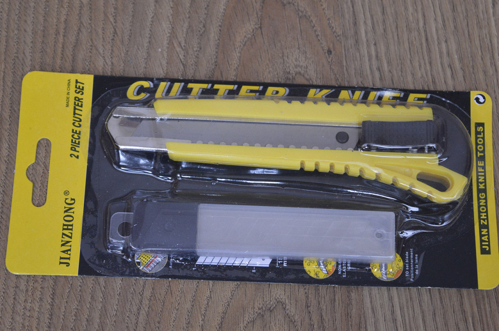 Нож канцелярский (строительный) 104 Полтава - изображение 1