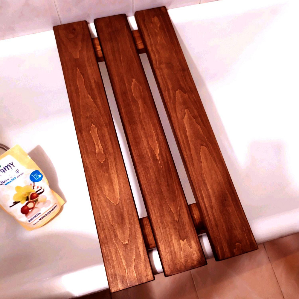 Решётка на ванную 