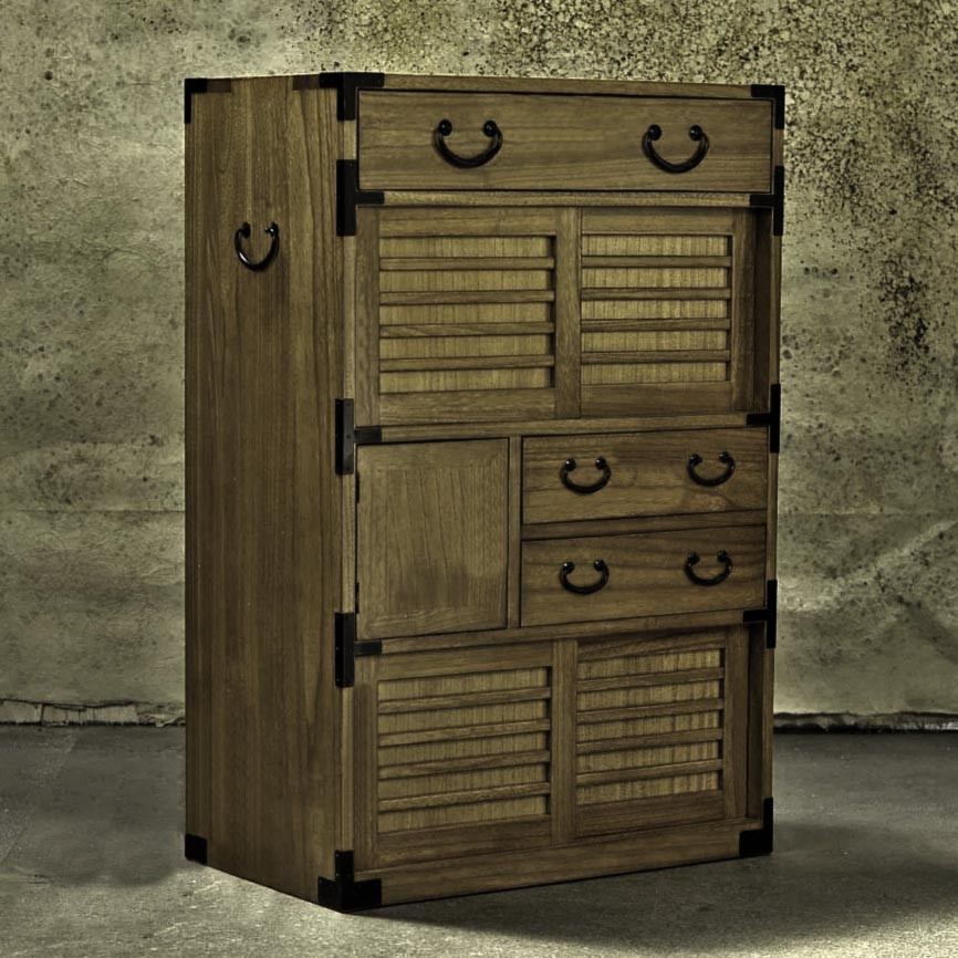 Комод тансу 