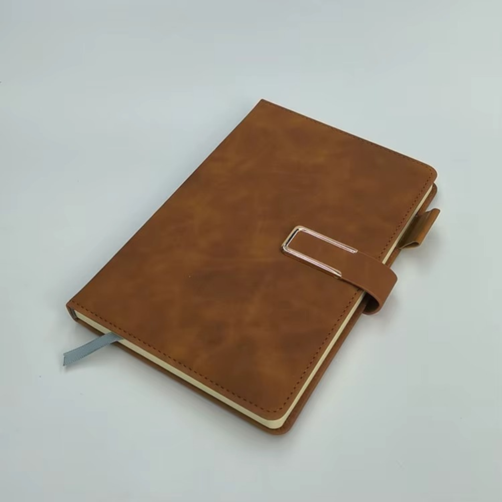 Ежедневник,планер блокнот с ручкой, 100 листов, формат А5,записная книжка,планер в мягкой обложке,коричневый Каменец-Подольский - изображение 4