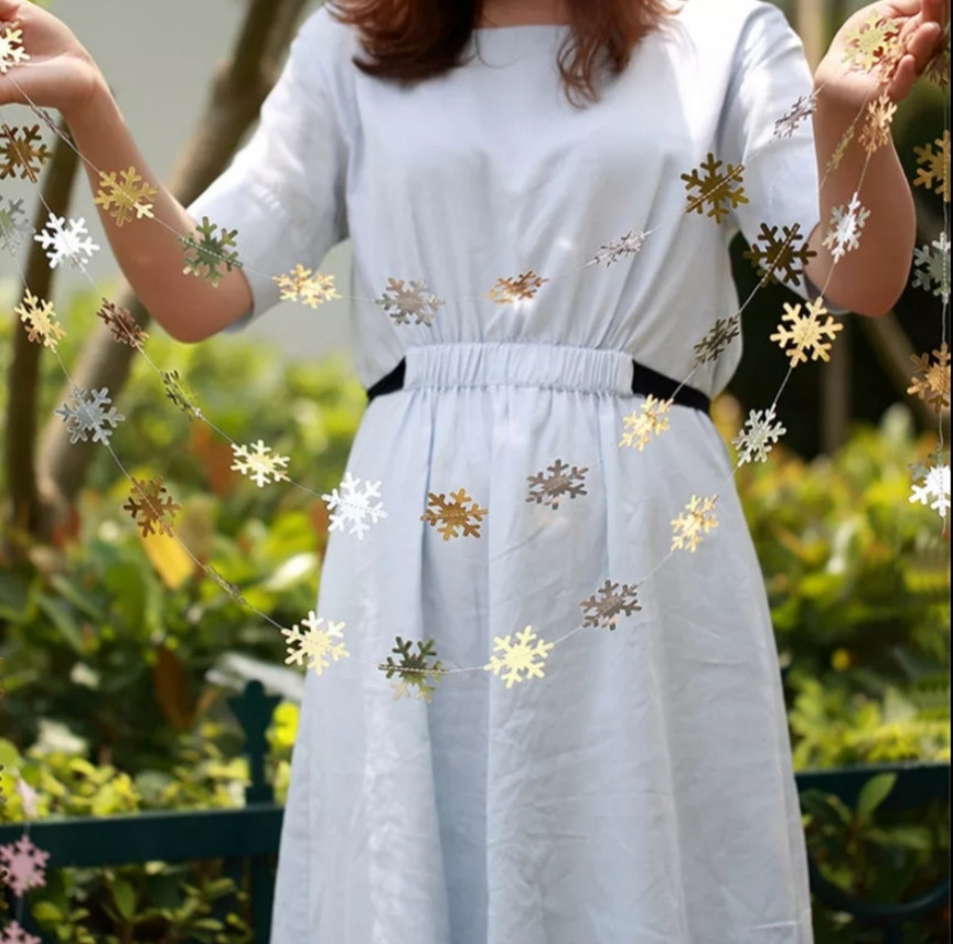 Гирлянда из снежинок новогодняя на нитке 4 м 5 см серебристо-золотистый Киев - изображение 2