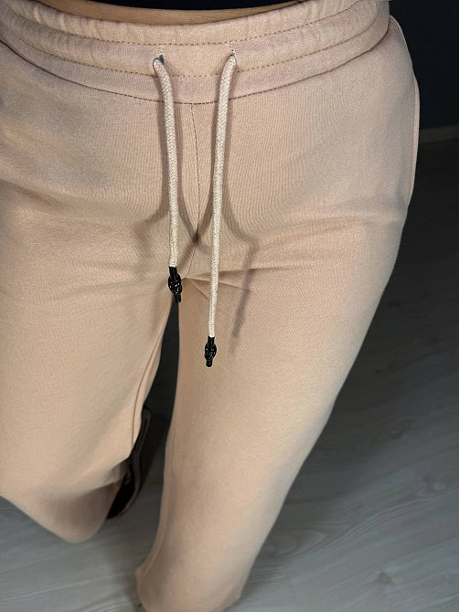 Штаны женские OLIVIA 2236 спортивные кюлоты укороченные на флисе бежевые, бежевый, L Киев - изображение 13