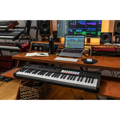 MIDI-клавиатура Novation Launchkey 61 MK4 (236473) Винница - изображение 5