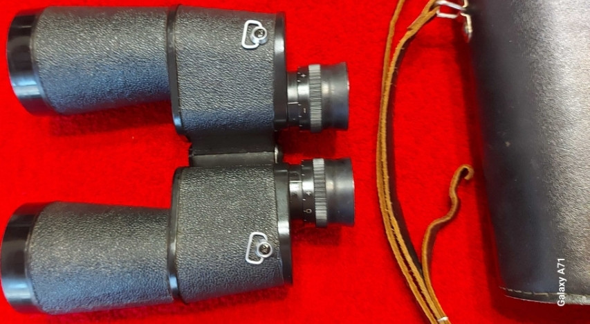 Шикарний Радянський бінокль з роздільним фокусування Беркут 10х50 Киев - изображение 3