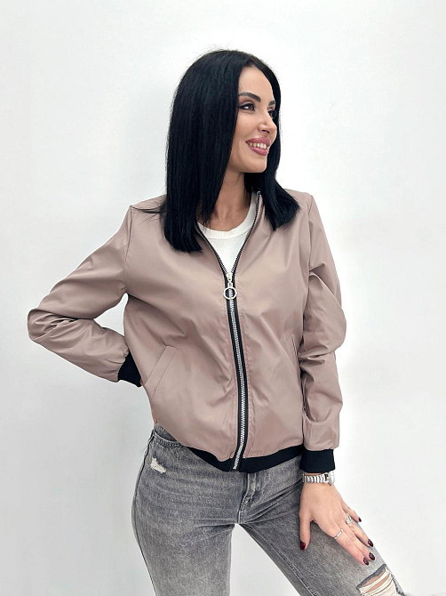 Жіноча вітровка з щільної плащівки "Leland" оптом | Розпродаж моделі Київ - фото 6