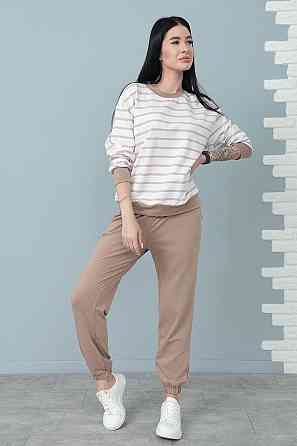 Демісезонний костюм в смужку "Delight" оптом | Норма Капучіно, 42-44 Київ