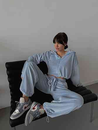 Жіночий м'який прогулянковий костюм-двійка: кофта та штани з велюру Блакитний, 46/48 Одеса