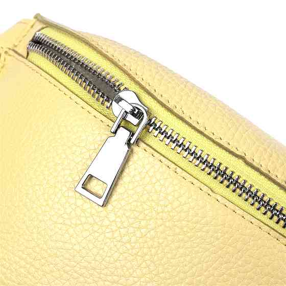 Женская бананка из натуральной кожи Shvigel 16378 Желтый Киев