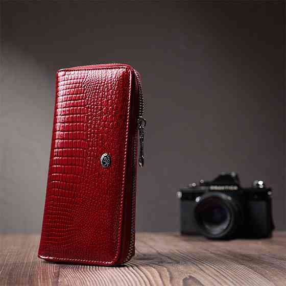 Жіночий гаманець лакований на блискавці з натуральної шкіри Червоний (ST Leather) Київ