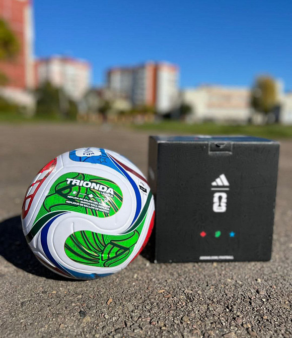 Футбольний м'яч Ліги Чемпіонів Adidas UCL League IX4060 24/25 (FIFA QUALITY) розмір 5 (оригінал) Львів - фото 6