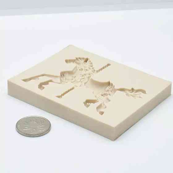 Силиконовая форма Лошадь 97 на 75 мм серый Киев