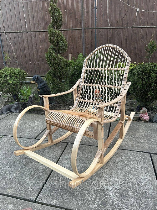 Крісло гойдалка плетена з лози Київ - фото 2