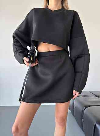 Женский оверсайз костюм двойка: кофта и юбка из неопрена Одесса