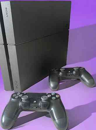 Playstation 4 FAT 500 ГБ + 2 джойстики, гарантія, без переплат. Київ