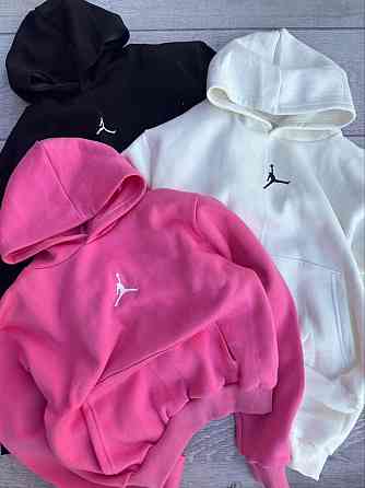 Вкорочене худі з лейбою JB Одеса