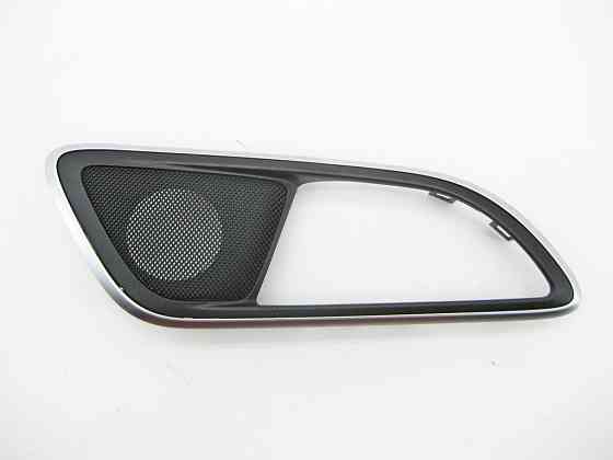 Mercedes-Benz  A2467300448 Декоративна накладка внутрішньої задньої правої ручки відкриття дверей з сіткою під ВЧ динамік CLA Shooting Brake X117 CLA  Одеса