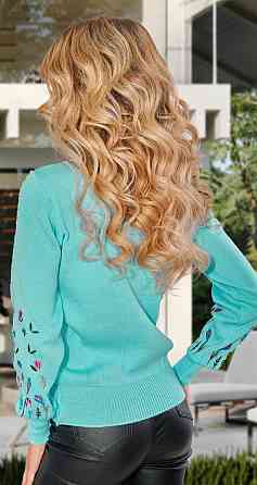 Гарний светр із вишивкою великий розмір (46-48) Київ