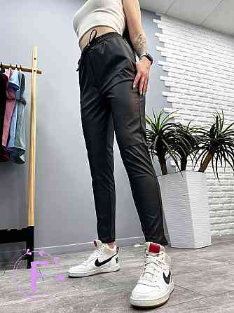 Демісезонні штани з екошкіри "Richy" (тонкі) оптом | Норма Чорний, 48 Київ