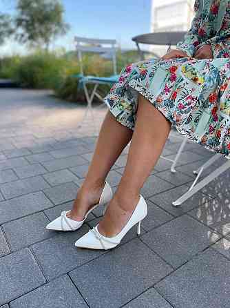 Comer Ошатні жіночі туфлі зі штучної шкіри білі AX-116 на тонких підборах 8 см. р. 37-39 (5461) Коломия