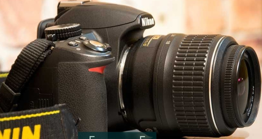 Дзеркальний фотоапарат Nikon D3100 з рідним об’єктивом 18-55 mm. Київ - фото 1