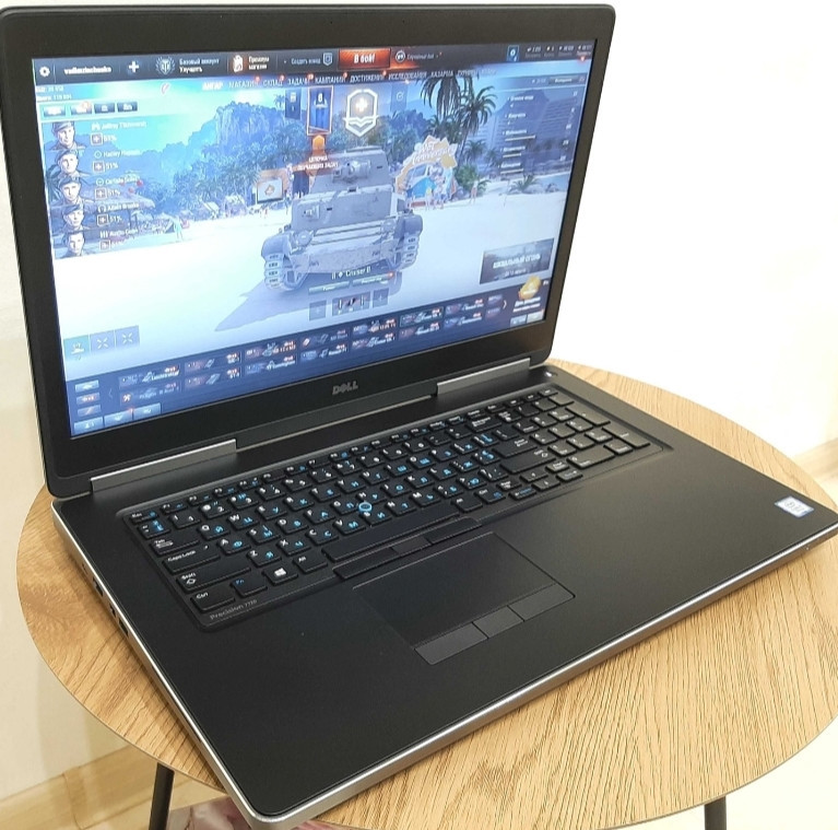 Ноутбук DELL 17