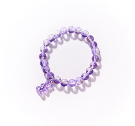 Браслет с мишкой и бусами, цвет фиолетовый (светлее чем на фото), размер универсальный на резинке, мишка 1,6см Киев - изображение 1