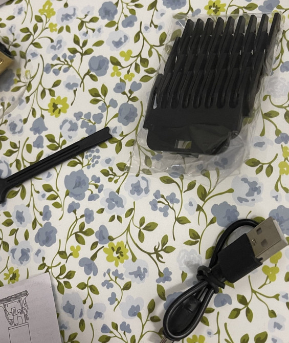 Триммер новый беспроводной с насадками для брителя. Киев - изображение 3