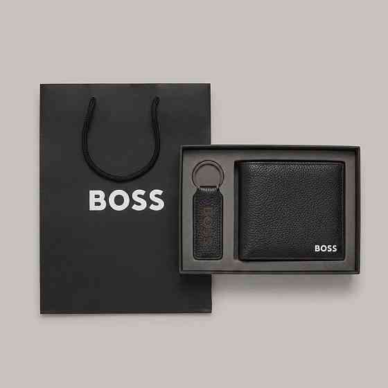 Чоловічий шкіряний брендовий гаманець з брелоком Boss (7703-2) Київ