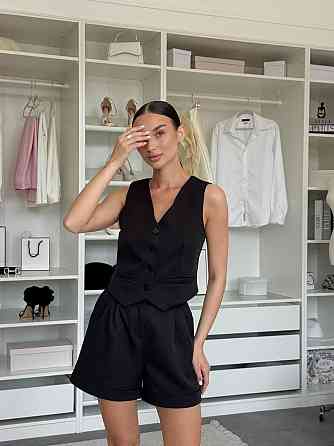 Жіночий базовий костюм-двійка: жилет і шорти костюмка Чорний, 46/48 Одеса