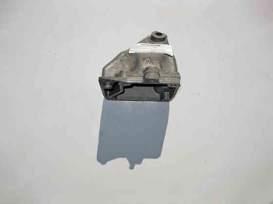 Mercedes-Benz  A2722231704 Кронштейн опори двигуна лівий M272 V6 2.5 3.0 3.5л E-Class W211 Одесса