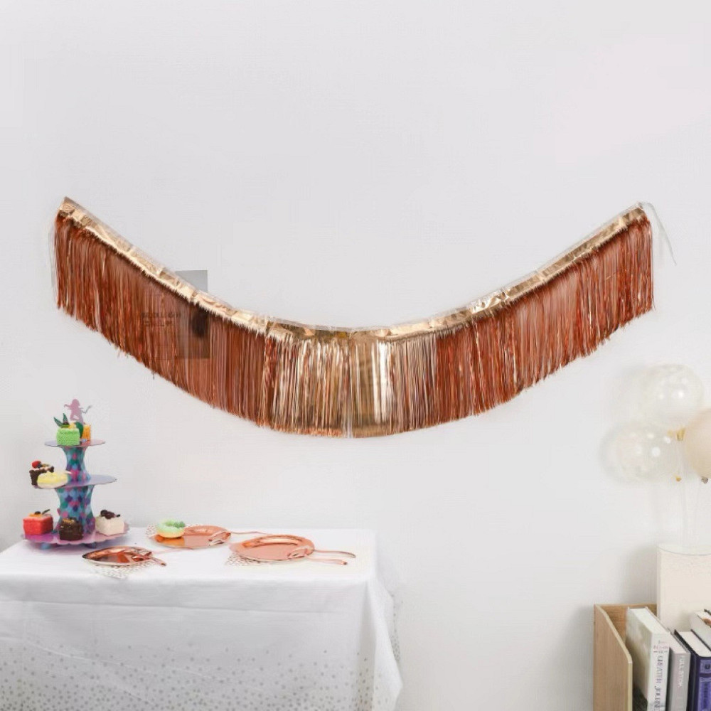 Гирлянда из дождика для фотозоны 180 на 35 см шампань Киев - изображение 1