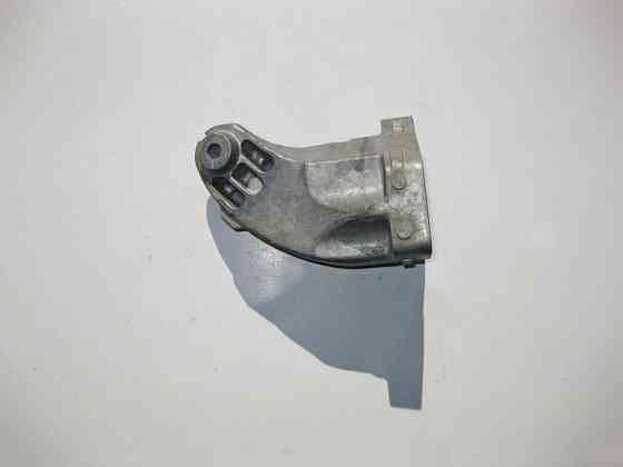 Mercedes-Benz  A6422233304 Кронштейн опори двигуна лівий OM642 V6 3.0 cdi E-Class W212 Одесса