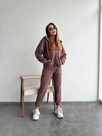 Жіночий прогулянковий костюм-трійка: кофта топ і штани Капітон Шоколадний, 46/48 Одеса
