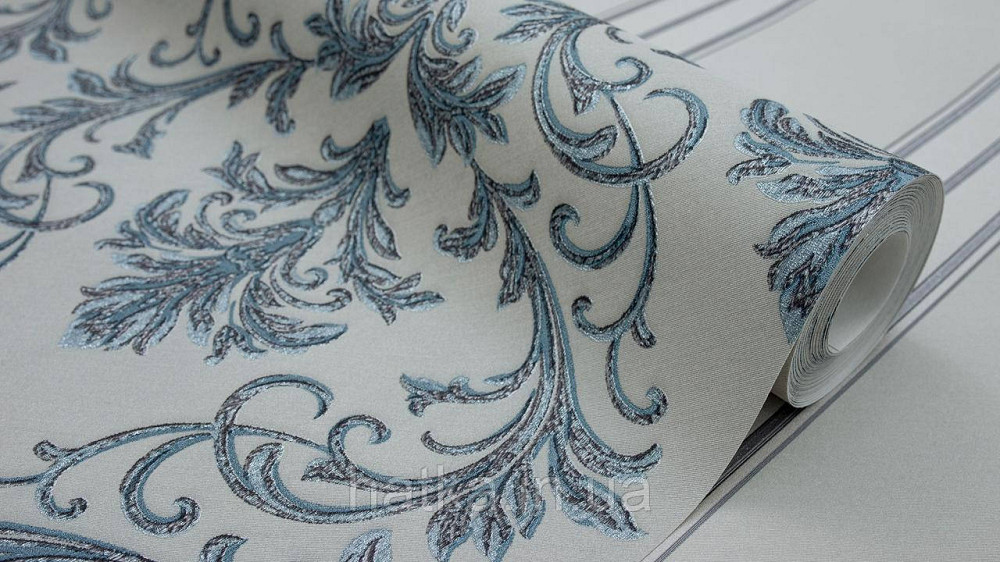 Шпалери метрові вінілові на флізеліні Sintra Classic класика вензелю завитки структурні блакитні срібло на сірому 445242 Київ - фото 3