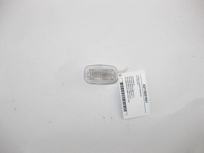 Mercedes-Benz  A2118201601 Плафон освітлення багажника E-Class W211 CL C215 S-Class W220 Одесса - изображение 1