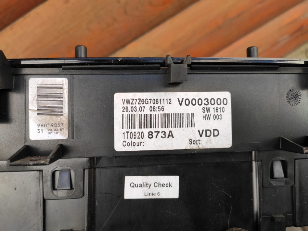 Панель приладів (спідометр) VW Caddy 2004-2010 (1T0920873A) Ковель - фото 3