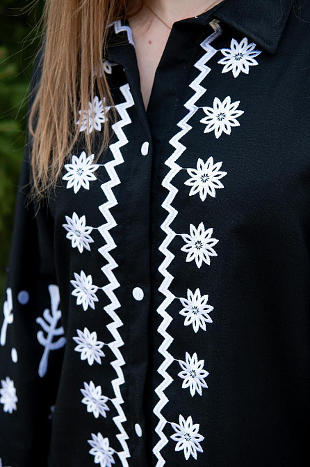 Женская рубашка с вышивкой, вышиванка с длинным рукавом льняная  черная топ Киев - изображение 5