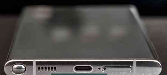 Смартфон Samsung Galaxy S22 Ultra 12/512Gb. (S908U1) White. Киев