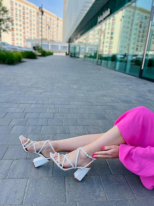 Білі босоніжки літні жіночі на підборах еко-шкіра YES MILE LEI-77 р. 36-41 / Стильне жіноче взу Киев - изображение 7