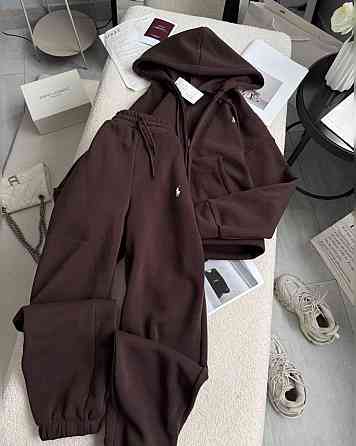 Жіночий костюм з логотипом  RL Одеса