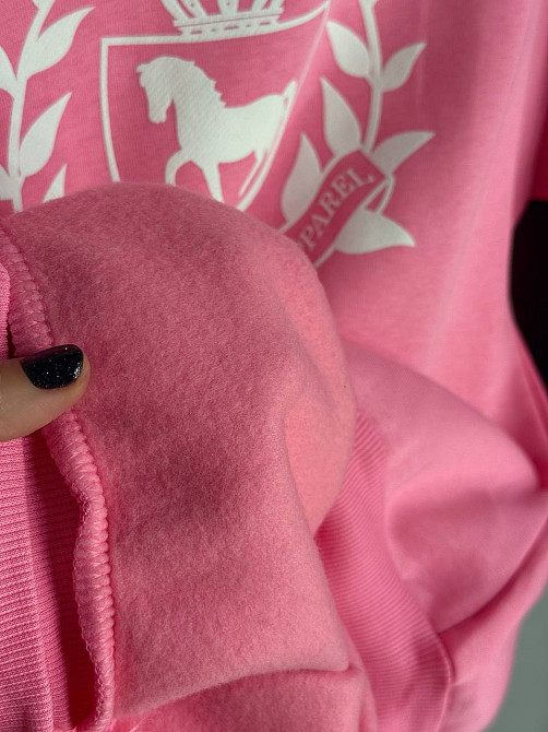 Світшот жіночий OLIVIA 2473 утеплений на флісі з коміром та принтом, рожевий, one size Київ - фото 20