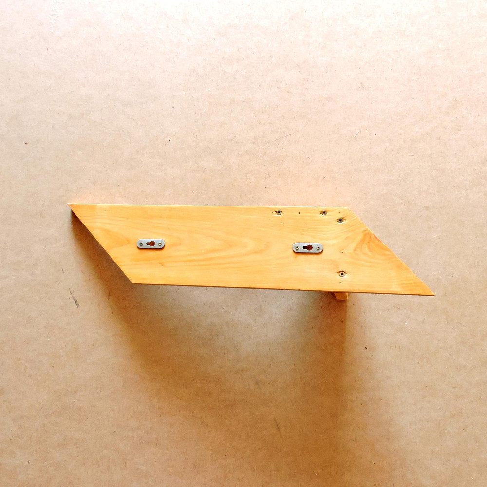 Настенная полка 