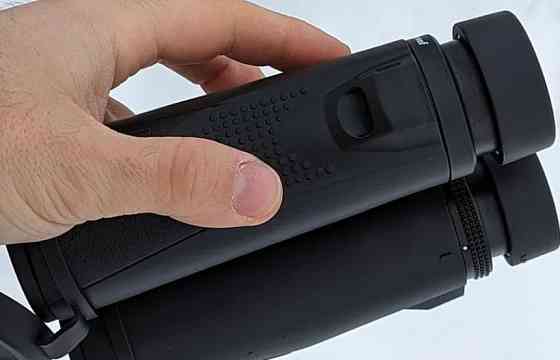 Бинокль Svbony SV47HD 8×42 Bak4 FMC IPX7 заполнен азотом. Киев