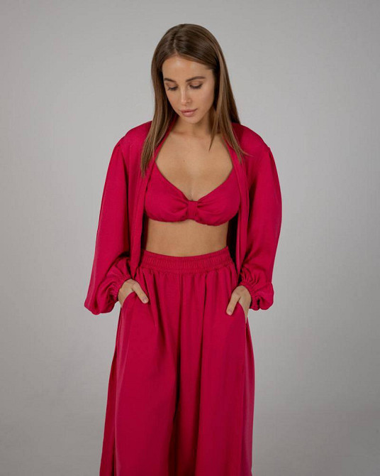 Женский костюм 