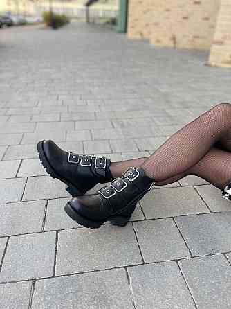 Liya Черевики жіночі LIYA чорні натуральна шкіра зима висота 13 см розмір 38 (2836) Коломыя